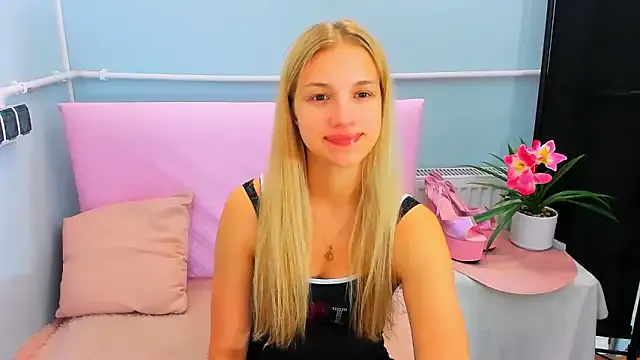EvetteRose on StripChat 