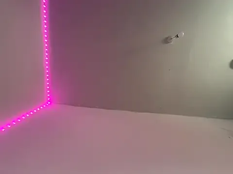 Fierydoll7 — Titties out for 5mins