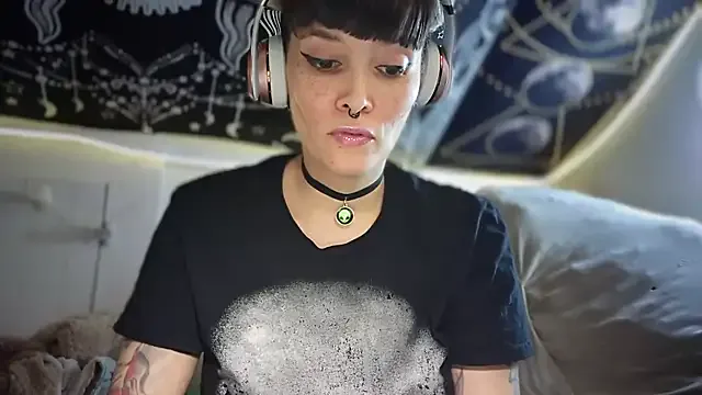 FRRANNKIE on StripChat 