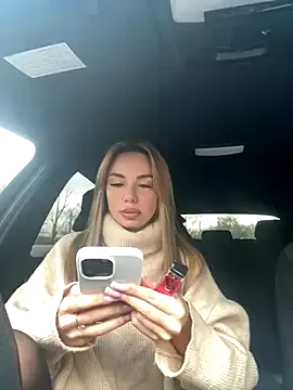 Gabriella_Hot_ — show boobs and slap them