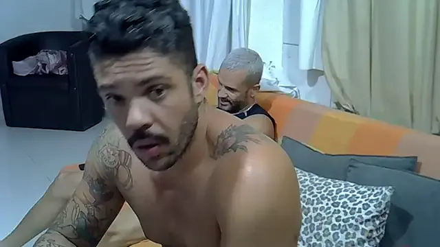 grossocalibre20 — Group on StripChat
