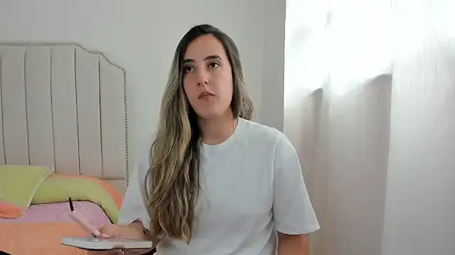 Hanna86 on StripChat 
