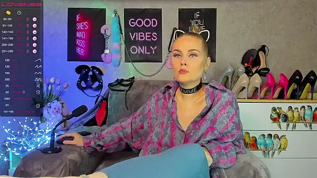 HannaKorsak on StripChat 
