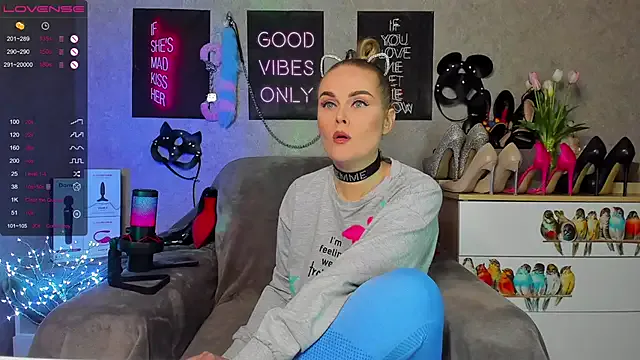 HannaKorsak on StripChat 