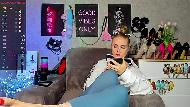 HannaKorsak on StripChat 