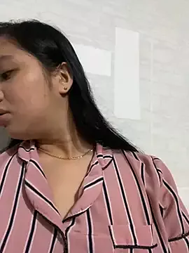 Hebefemme on StripChat 