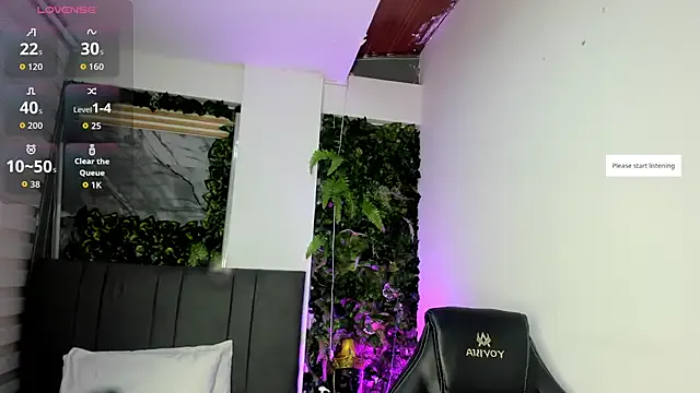 helenasaenz on StripChat