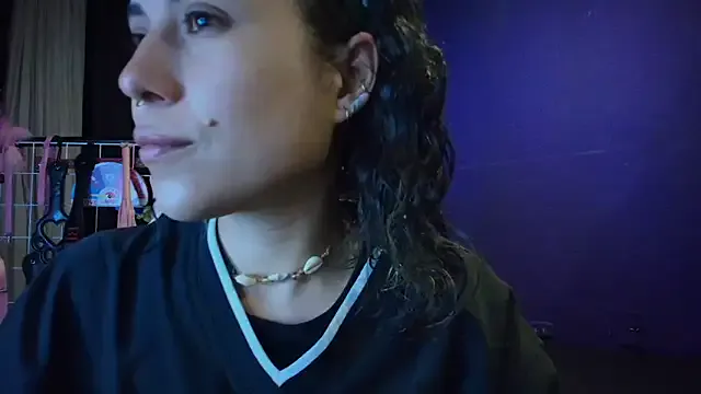Hellen_dumont on StripChat
