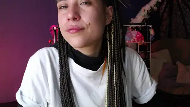 Hellen_dumont on StripChat 