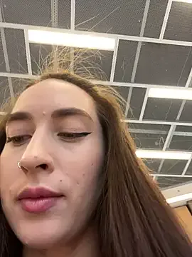 Holly_Play on StripChat 