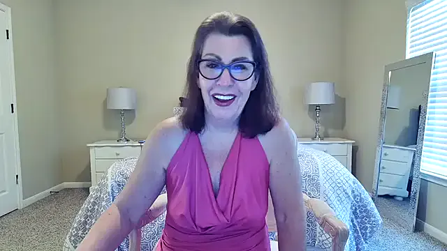 HotTxGilfMaggie on StripChat 