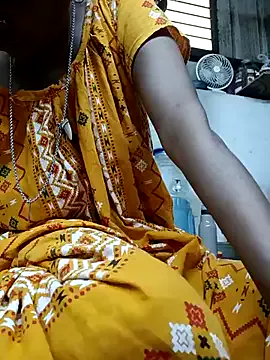 Hotty-rumi3 on StripChat 