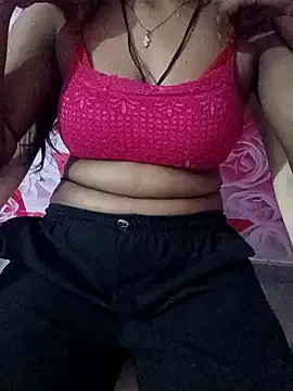husan-malikaa — Boobs show