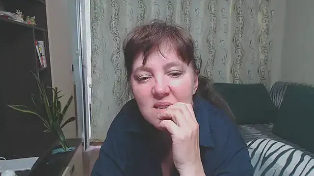 Illusionq on StripChat 