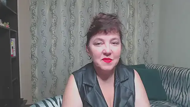 Illusionq on StripChat 