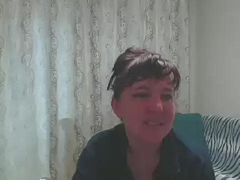 Illusionq on StripChat 