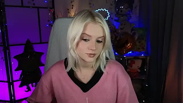ImBonBon — spanks no panties