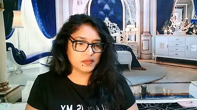 IndiaBlackPanther on StripChat 