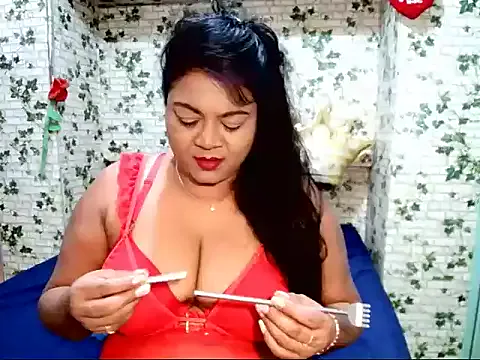 IndianDelia on StripChat 