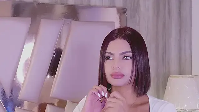 IrinaVelvet on StripChat 