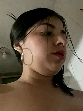 Isaa-Sweet — Dildo in my pussy x3 min