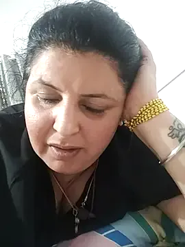 Jann_Riya333 — Freechat on StripChat