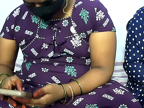 Jasmine_girls_143 — boobs show