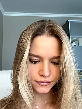 JessIsLove on StripChat 