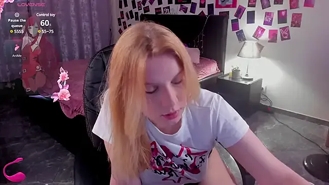 KarambaMoon on StripChat 