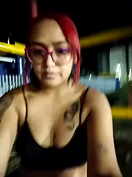 Kassie_Greys on StripChat 