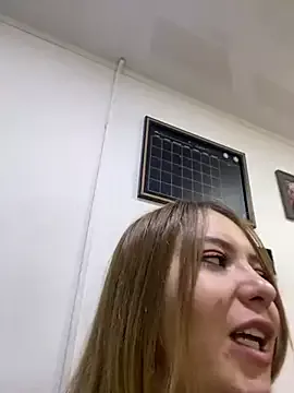 KatteAdams on StripChat 