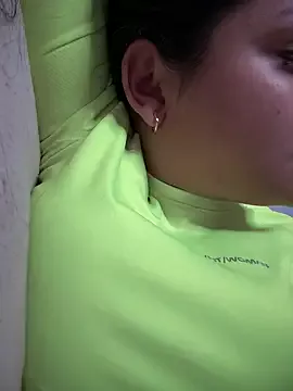 kenndall_21 on StripChat 