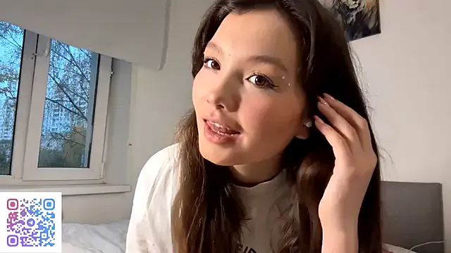 KiraVelvet — Take off my shorts