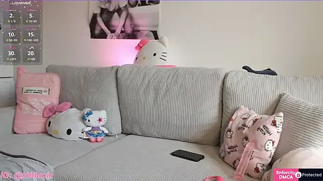 kittlunixx on StripChat 