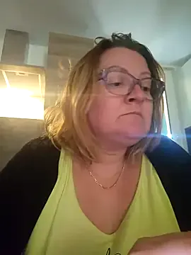 lady_charlyne — God chatte