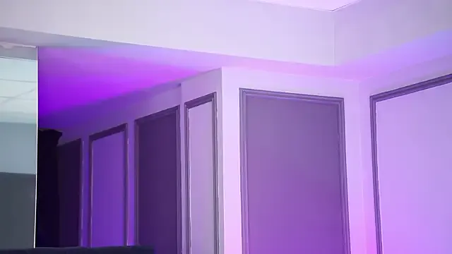 LalaRoze on StripChat 