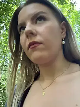 LaraBlond — Blowjob + Fuck