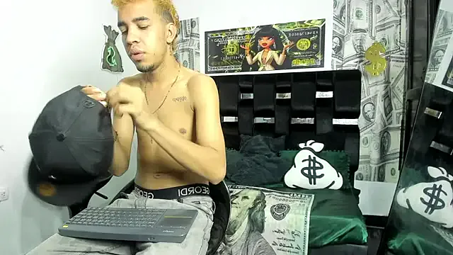 Latin_straight0 — full naked