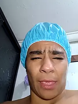 Leslly_ on StripChat 