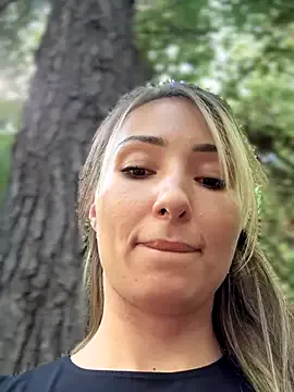 LetsFunKARINA —  I fuck my pussy naked in the park