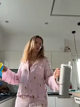 LexyGold — Boobs einlen und massieren 