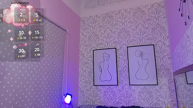 lili_hott63 on StripChat 