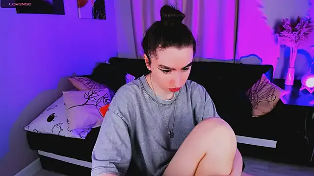 Lily_xBabe on StripChat 