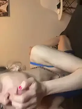 Little_evil00 on StripChat 