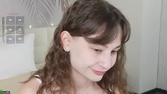 LolaPrise — Tease with panties