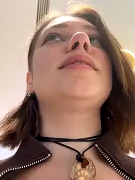 lucy-joy — FUCK my WET HOT pussy w 2 fingers