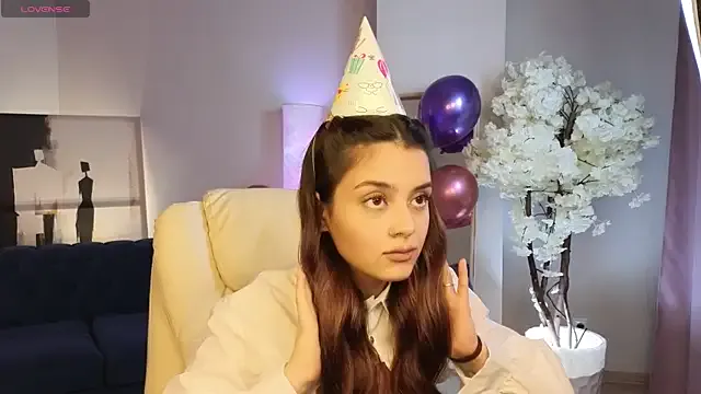 Lustr0us — Make me happy on my birthday