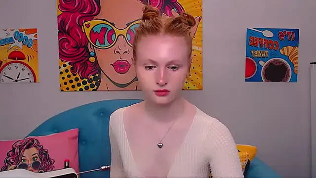 LuxXAngel on StripChat 