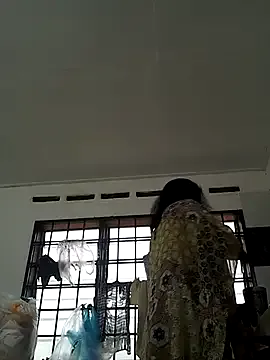 mamakarma1403 on StripChat 