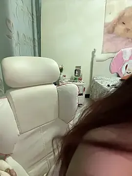 mimi9420 on StripChat 